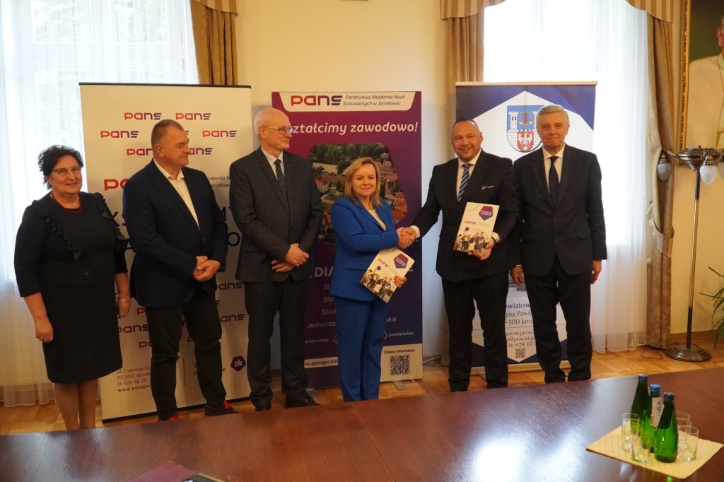 Porozumienie pomiędzy naszą Uczelnią a Starostwem Powiatu Jarosławskiego