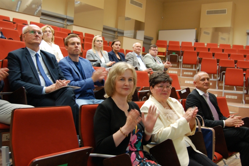 Uczestnicy VIII Międzynarodowej Konferencji Naukowej w sali wykładowej