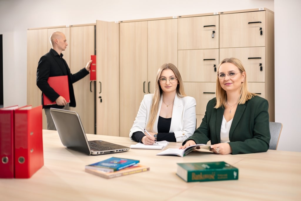 Finanse i Rachunkowość – Twoja ścieżka do sukcesu zawodowego!