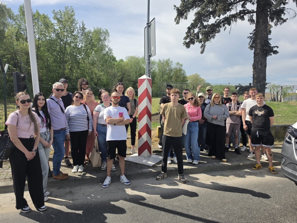 Studenci bezpieczeństwa wewnętrznego na wizycie studyjnej w Straży Granicznej Medyka
