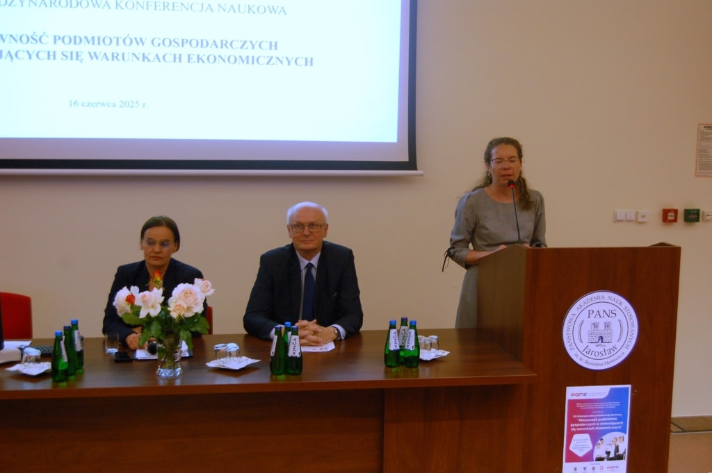 Uczestnicy VIII Międzynarodowej Konferencji Naukowej PANS w Jarosławiu