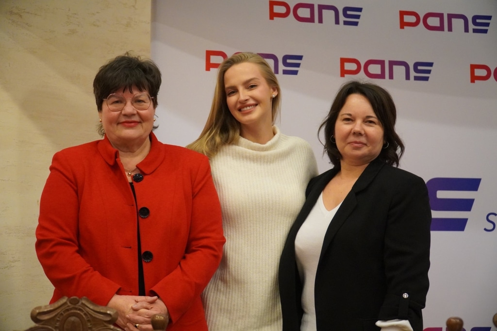 Przemoc i hejt wśród młodzieży – konferencja