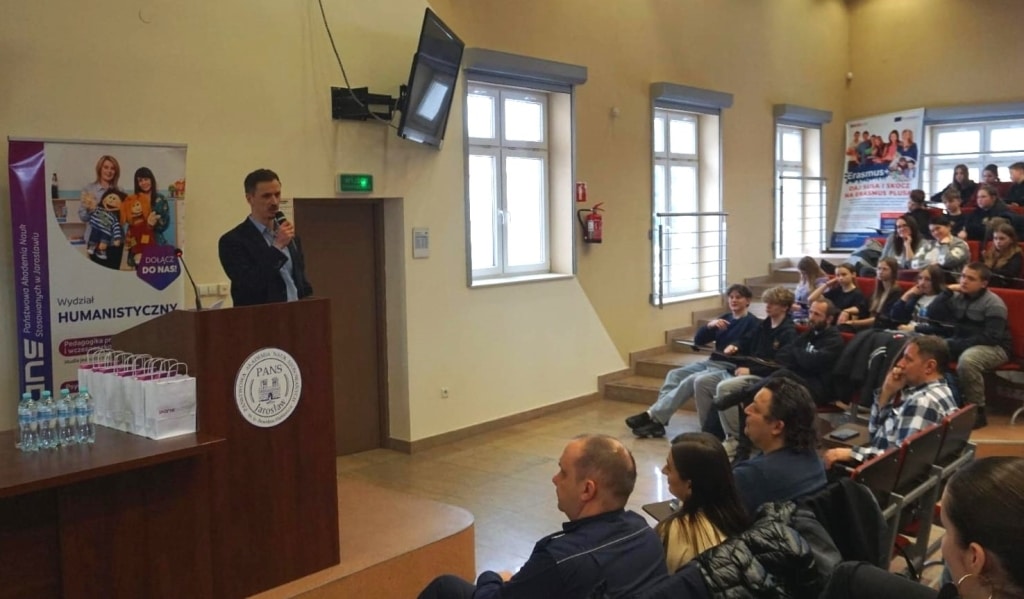 Zajęcia profilaktyczne dla młodzieży „Stresory i potrzeby – jak radzić sobie z sytuacjami trudnymi”