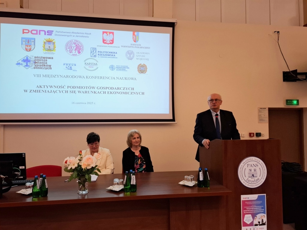VIII Międzynarodowa Konferencja Naukowa PANS w Rzeszowie, prelegenci i publiczność