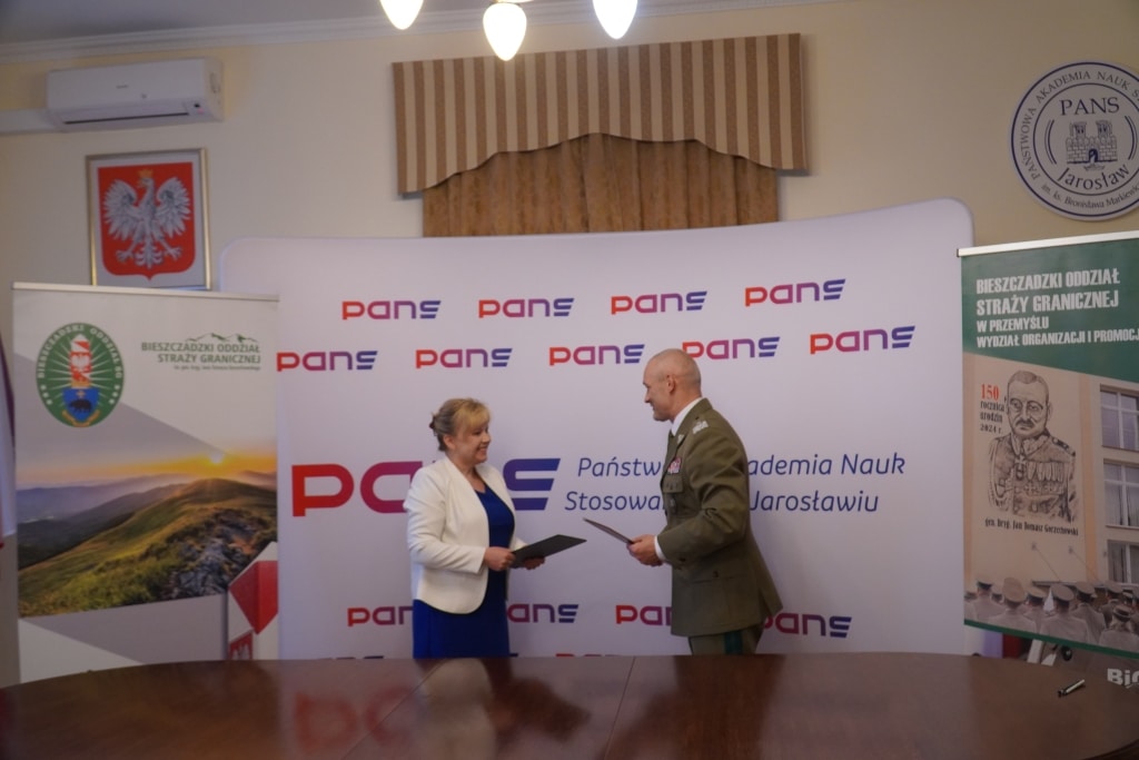 Podpisanie porozumienia z Bieszczadzkim Odziałem Straży Granicznej w Przemyślu.