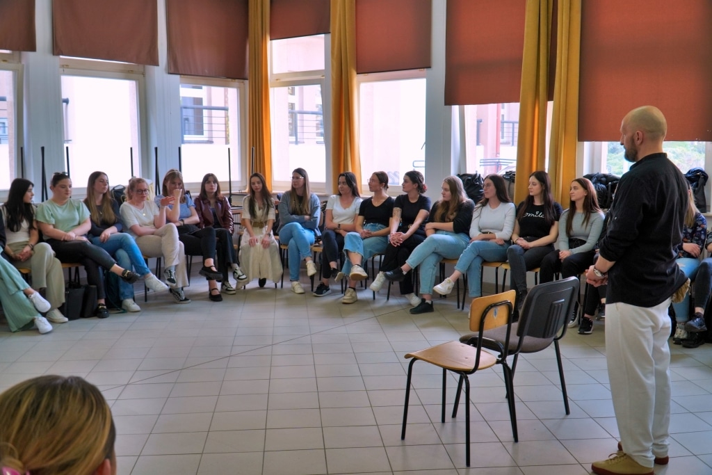 Grupa studentek pedagogiki przedszkolnej i wczesnoszkolnej na Dniu Jakości