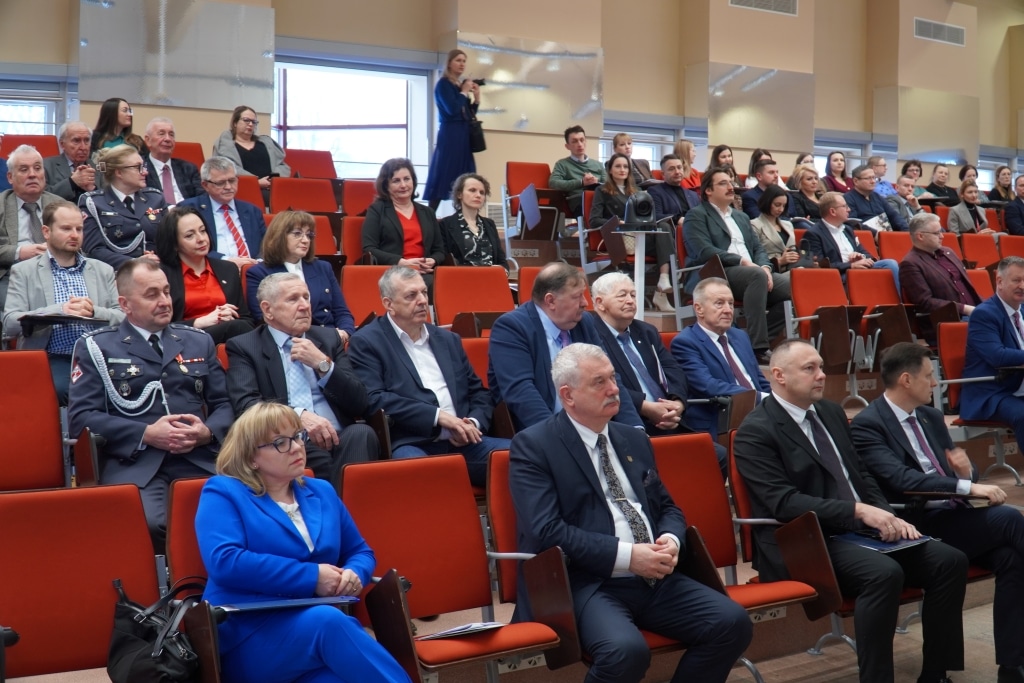 Uczestnicy VI Ogólnopolskiej Konferencji Naukowej o bezpieczeństwie informacyjnym