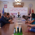 Podpisanie porozumienia o współpracy z jarosławskimi szkołami przez PANS Jarosław.