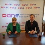 Uroczyste podpisanie porozumień o współpracy PANS w Poznaniu.