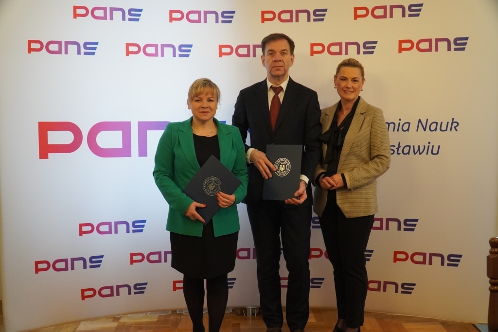 Uroczyste podpisanie porozumień o współpracy: Dyrektor PANS z partnerami
