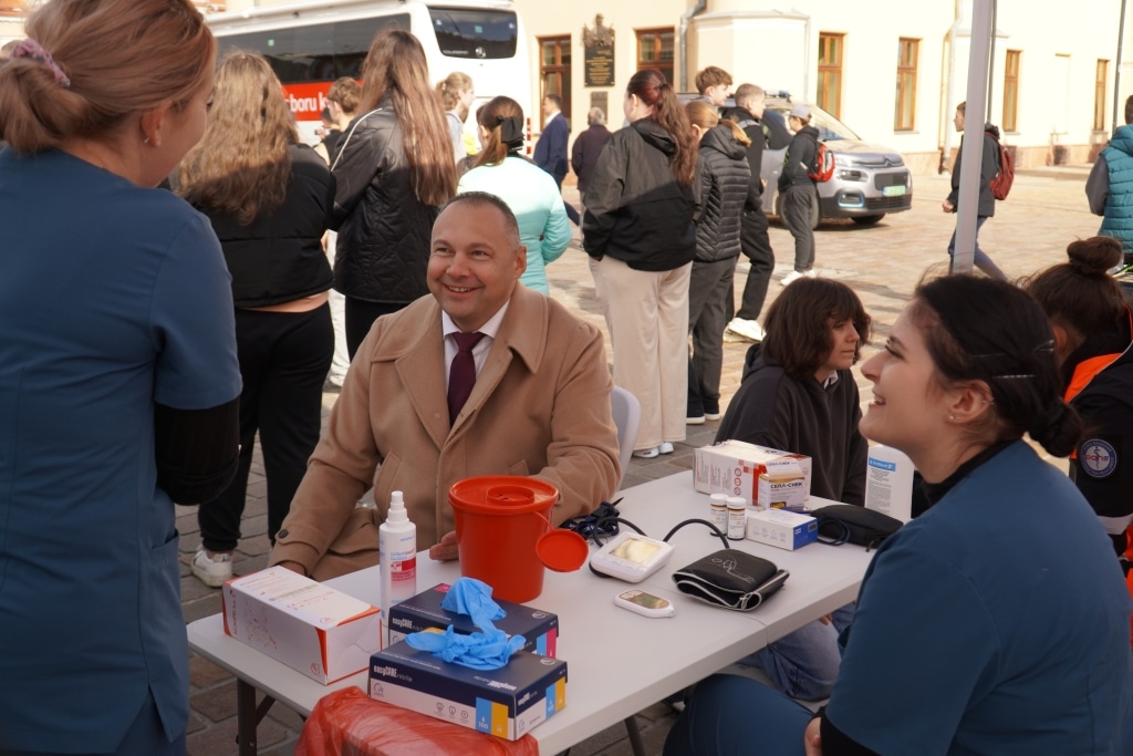 Studenci PANS w Jarosławiu podczas Jarosławskiego Dnia Profilaktyki