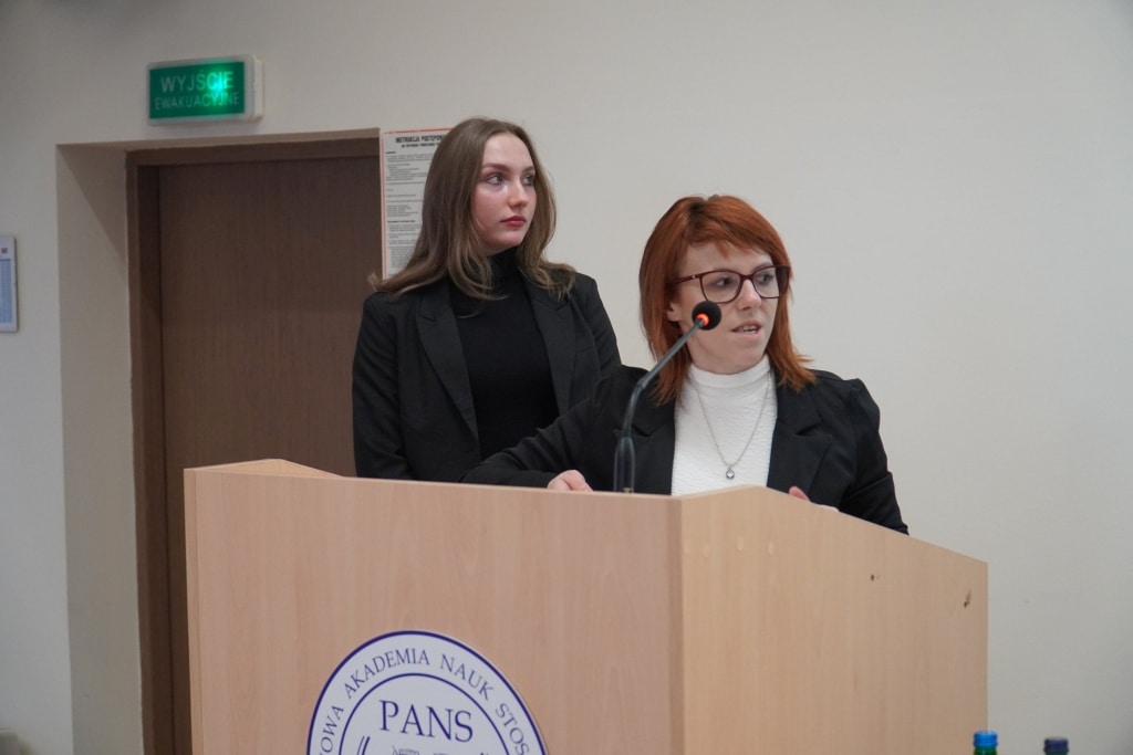 Prelegentki podczas konferencji "Bezpieczeństwo Informacyjne w Zarządzaniu Kryzysowym