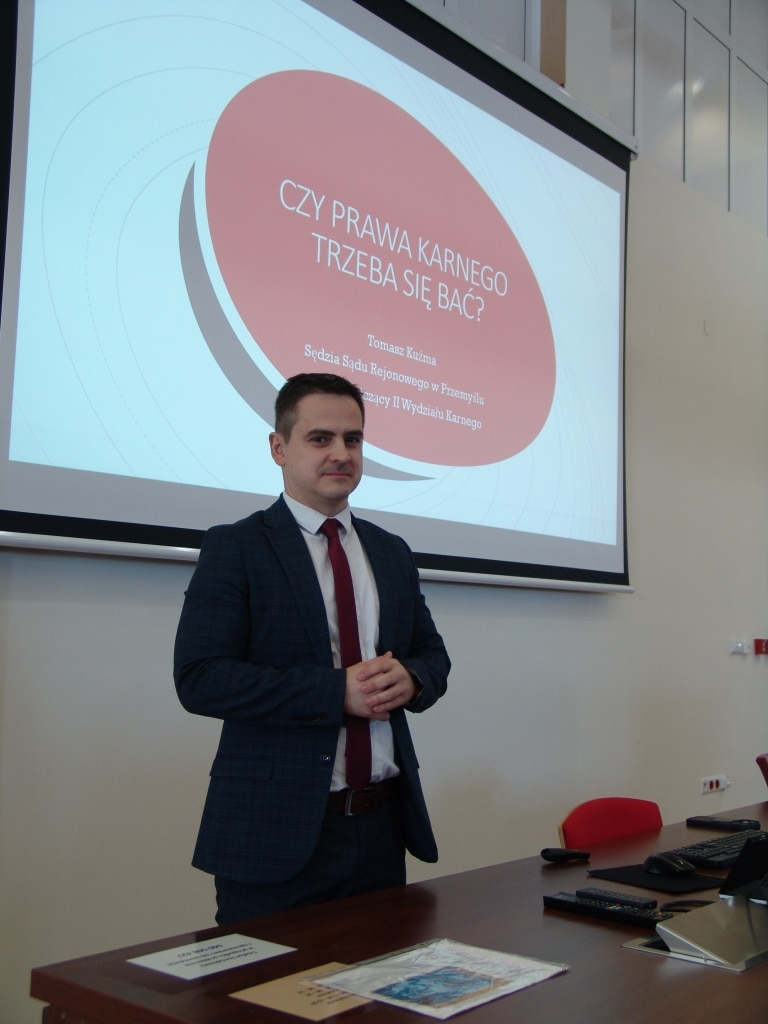Tomasz Kuźma – Czy prawa karnego trzeba się bać? Prezentacja.