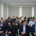 Spotkanie przedsiębiorców w PANS w Jarosławiu: uczestnicy słuchają prelegentów