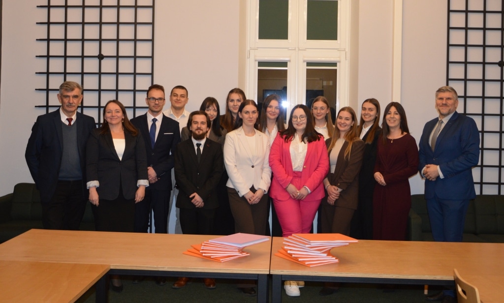 Obrona prac dyplomowych na kierunku logistyka i spedycja