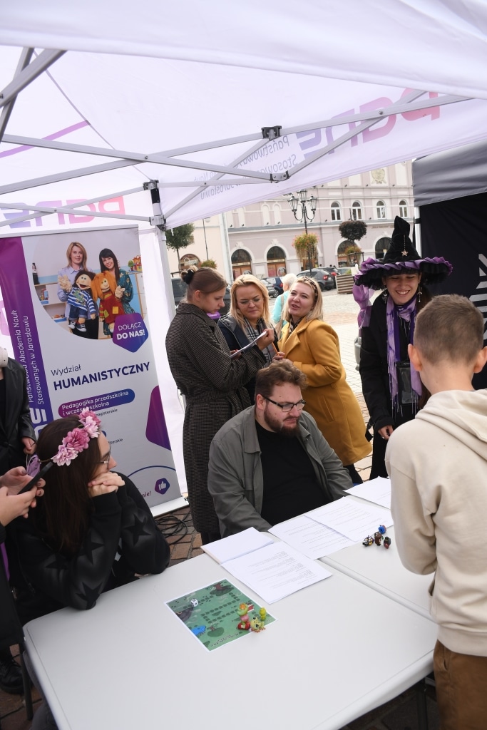 Uczestnicy Dnia Profilaktyki PANS Jarosław: studenci i wykładowcy.