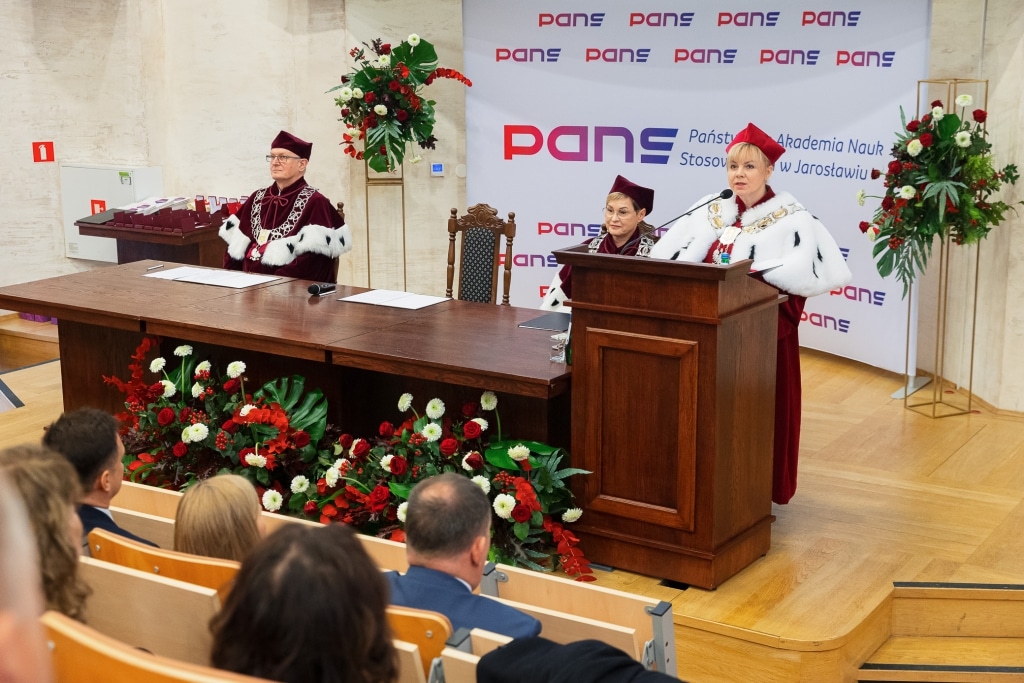 Inauguracja Roku Akademickiego PANS w Jarosławiu: przemówienie Rektor.