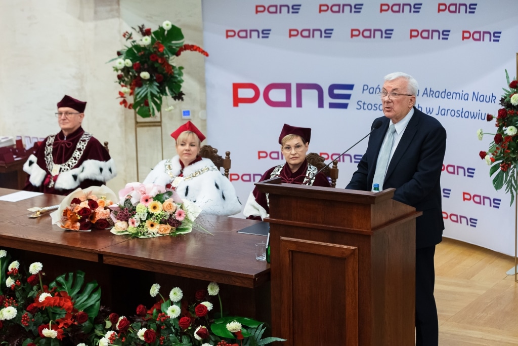 Inauguracja Roku Akademickiego PANS w Jarosławiu z udziałem rektora