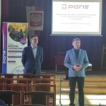 Spotkanie w I LO w Przemyślu: wykład o ekonomii i zarządzaniu.