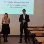 Warsztaty z poczucia własnej wartości: prowadzący i uczestnicy