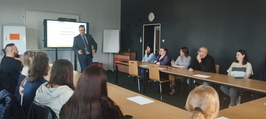 Warsztaty szkoleniowe pt. „Zarządzanie konfliktem i przywództwo sytuacyjne”