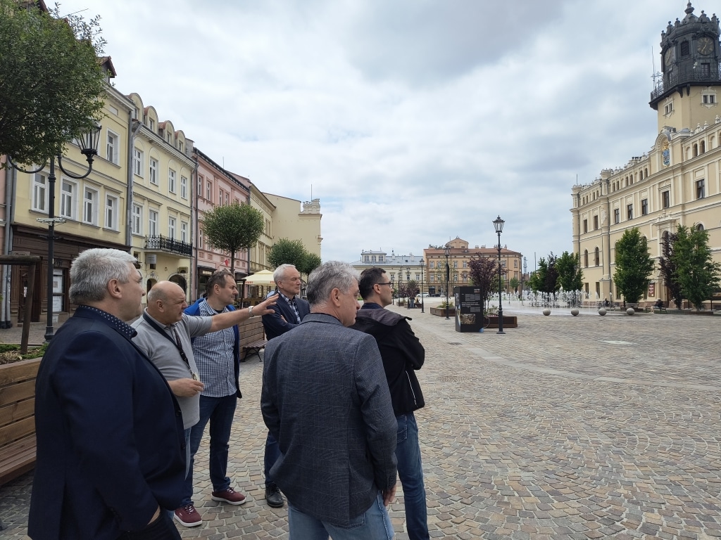 Spotkanie środowiska ISP i ICT w Jarosławiu podczas RIPE 92