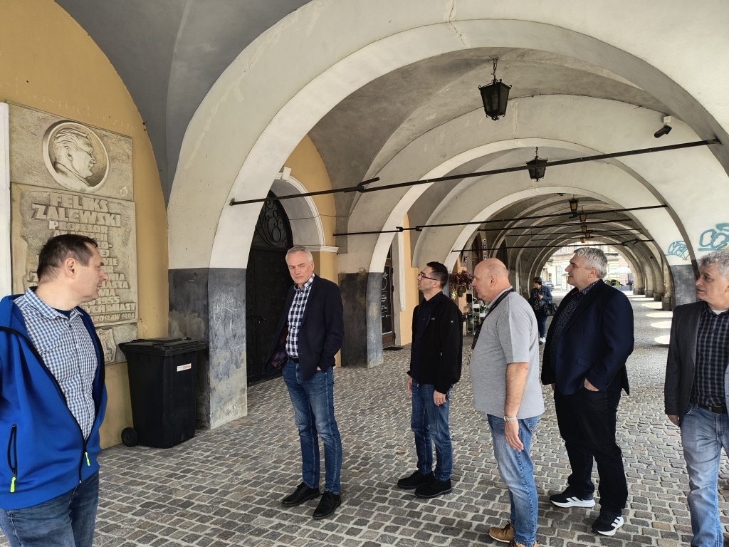 Spotkanie środowiska ISP i ICT w Jarosławiu podczas RIPE 92.