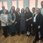Grupa osób na spotkaniu Rady Pracodawców Wydziału Humanistycznego