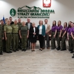 Grupa funkcjonariuszy Straży Granicznej w Bieszczadzkim Oddziale w Przemyślu