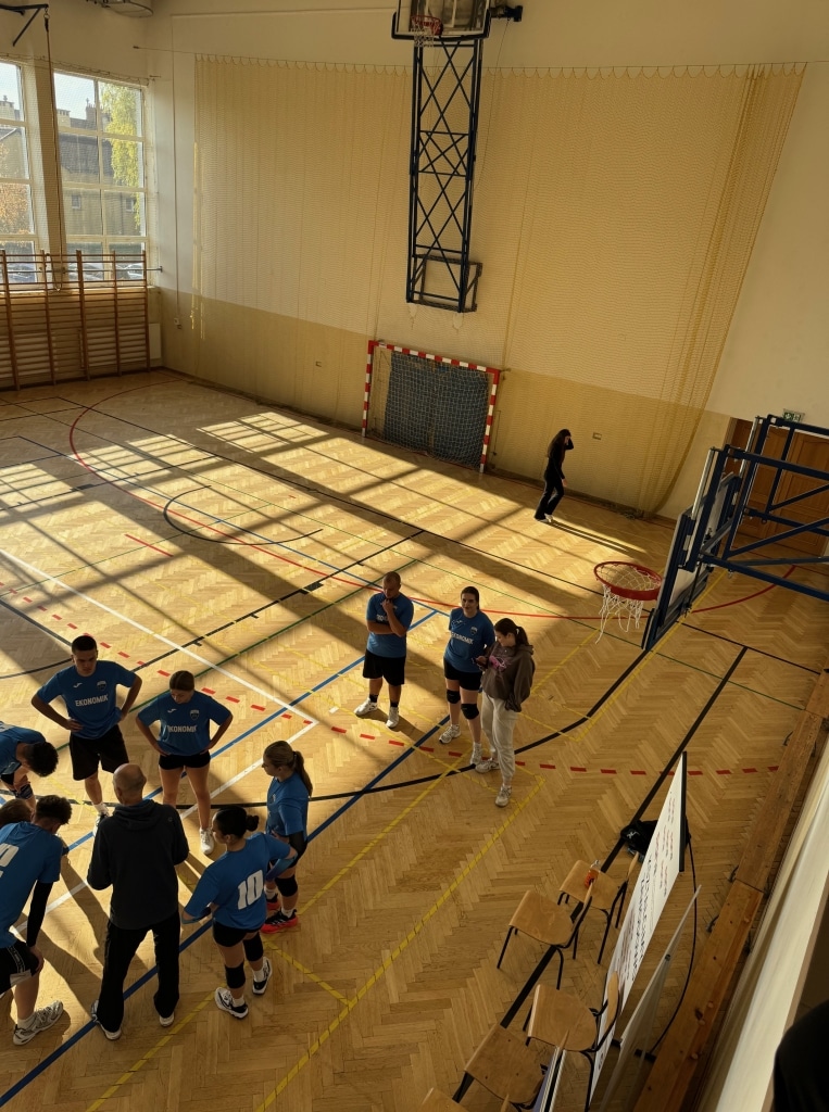 III Turniej Piłki Siatkowej Klas Celno-Skarbowych w hali PANS w Jarosławiu