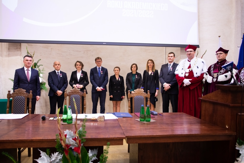Inauguracja Roku Akademickiego 2021/2022: wręczenie odznaczeń