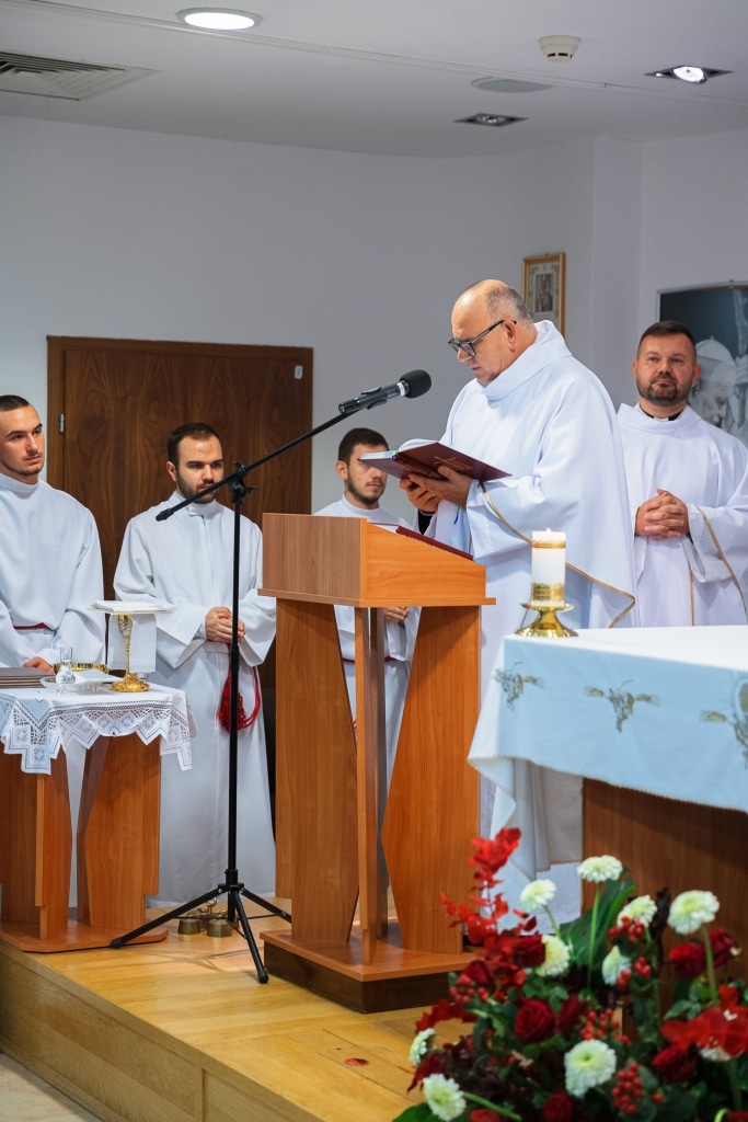 Uroczysta inauguracja roku akademickiego 2025/2026 z udziałem duchownych