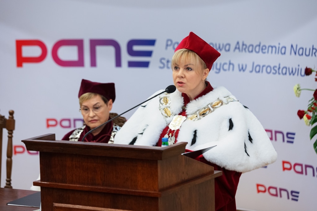 Inauguracja roku akademickiego 2025/2026: przemawia rektor PANS w Jarosławiu