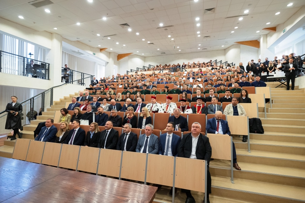 Uroczysta inauguracja roku akademickiego 2025/2026 w auli
