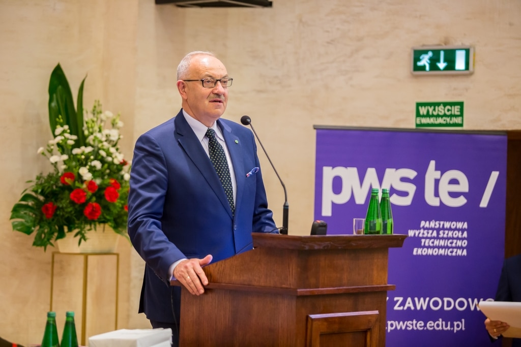 Dyrektor PWSZ TE w Płocku podczas Inauguracji Roku Akademickiego 2019/2020