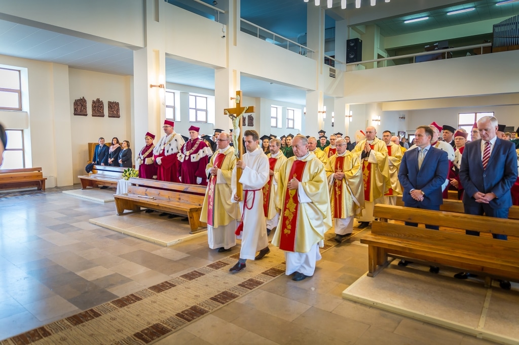 Uroczystość Inauguracji Roku Akademickiego 2018/2019 w kościele