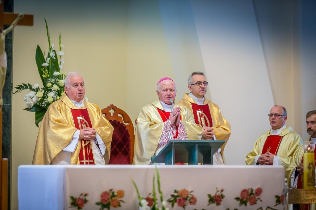 Uroczysta inauguracja roku szkolnego 2018/2019 z udziałem duchownych.