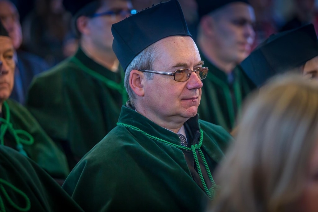 Profesor w togach podczas Inauguracji 2018/2019