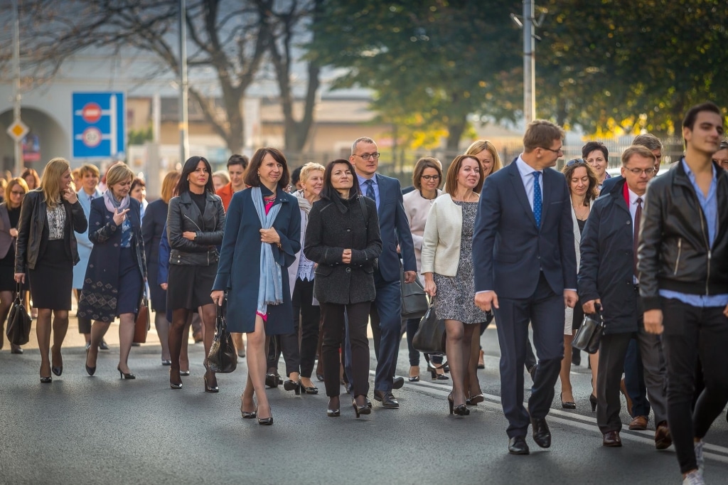 Uroczysta inauguracja roku akademickiego 2018/2019 z udziałem dostojników.