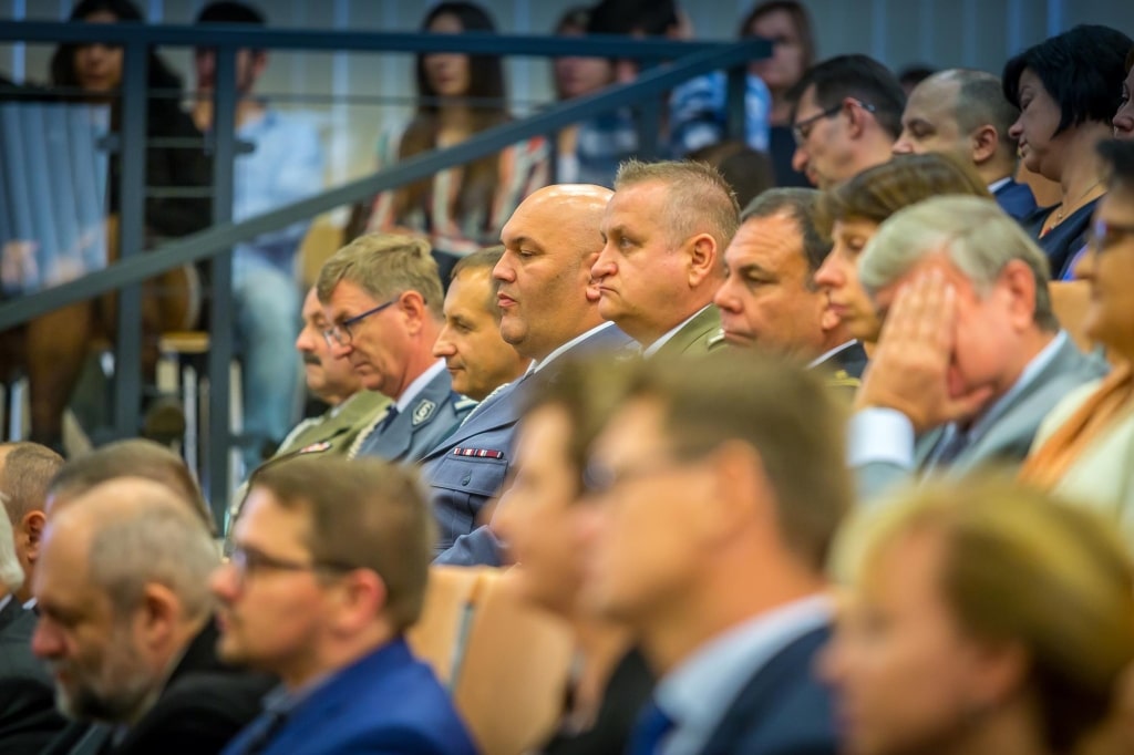 Uczestnicy inauguracji roku akademickiego 2018/2019 w akademickiej sali