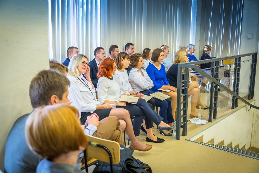 Uczestnicy Inauguracji 2018/2019 w sali konferencyjnej