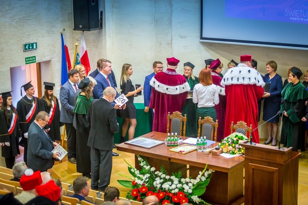 Inauguracja 2018/2019 - uroczystość wręczenia dyplomów w togach