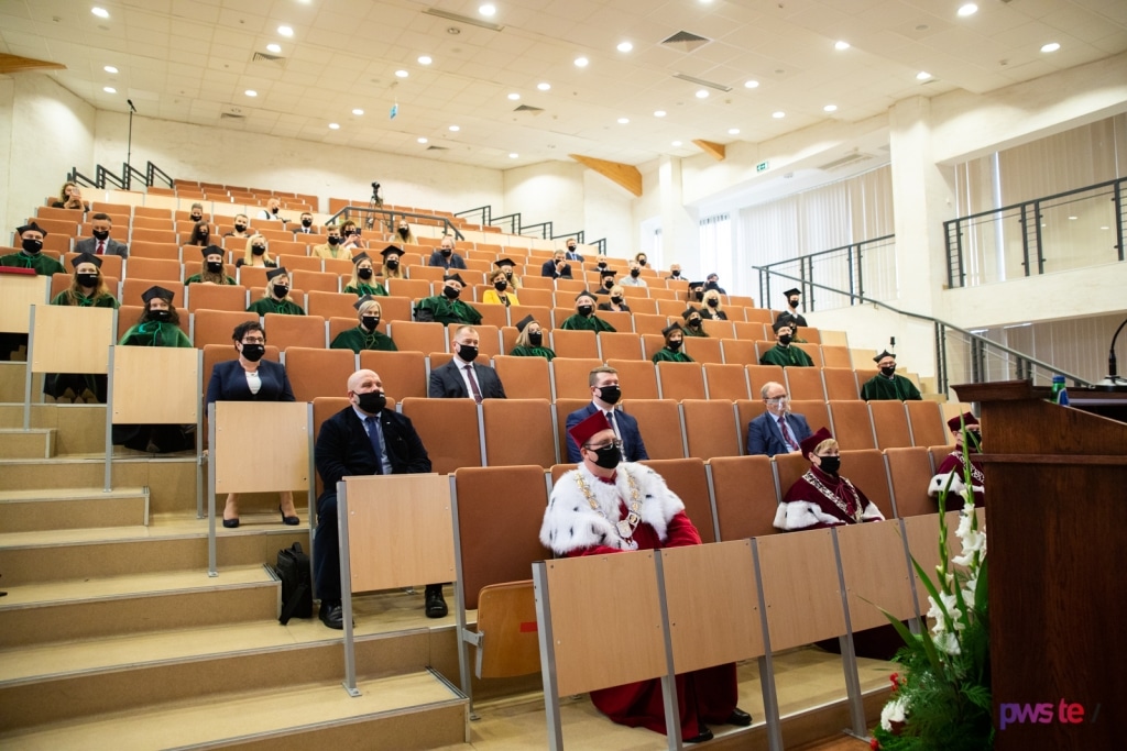 Inauguracja 2020/2021: Uroczyste rozpoczęcie roku akademickiego w auli